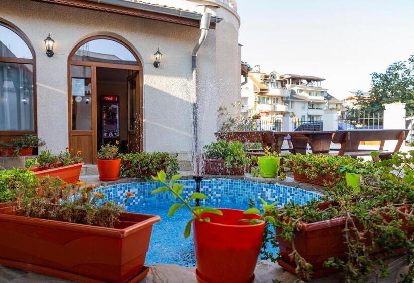 בית מלון כפרי хотел бриз