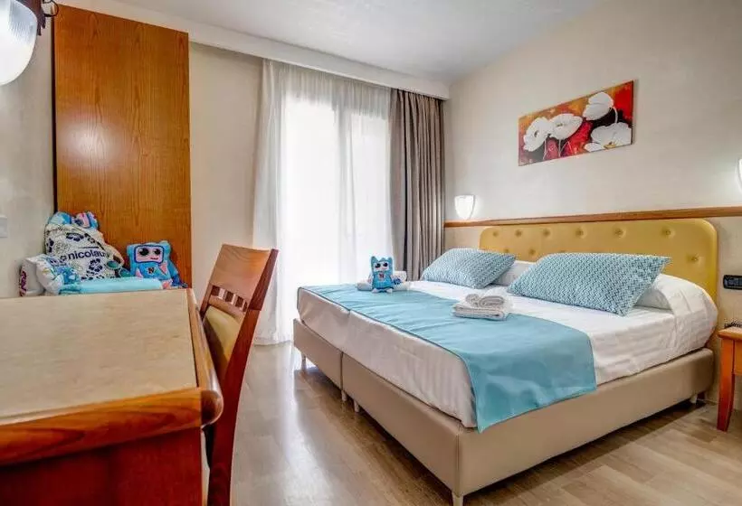 ホテル Nicolaus Club La Giurlita