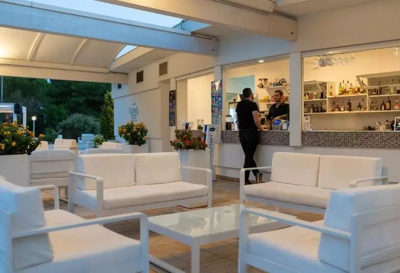 ホテル Nicolaus Club La Giurlita