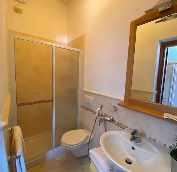 Residence Terme Isola D Elba Srl