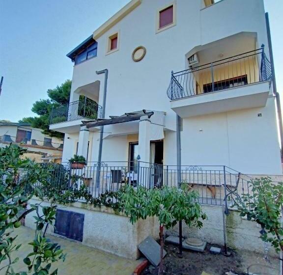 B&b Villa Sara Falconara