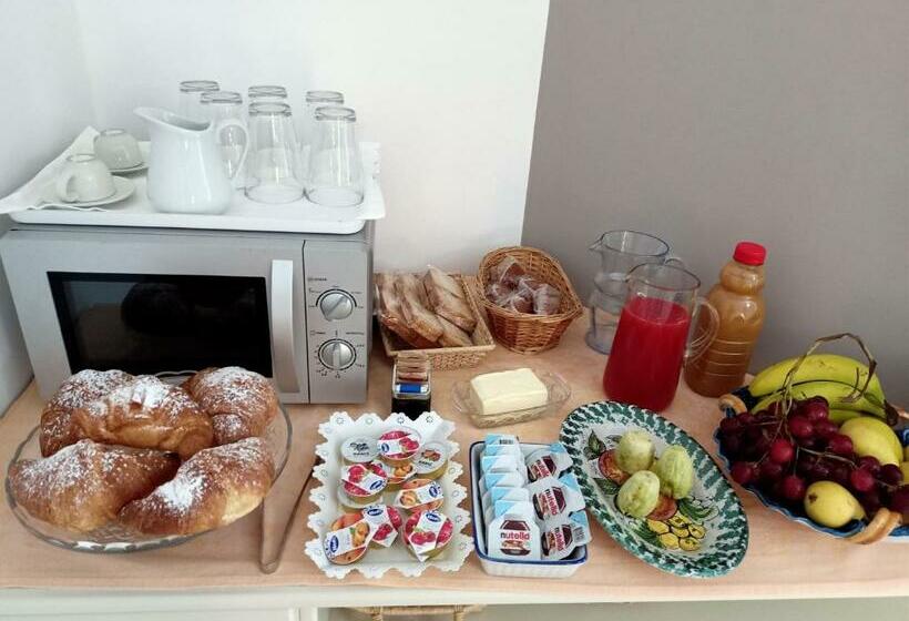 B&b Villa Sara Falconara