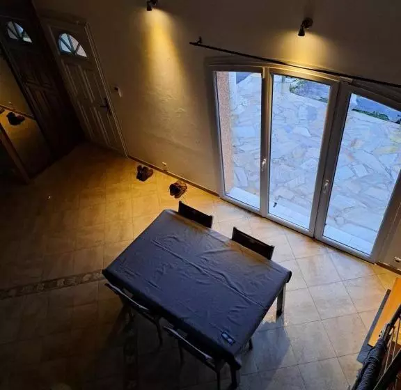 ベッドアンドブレックファースト Chambre Privé Entre Lyon Et St Etienne