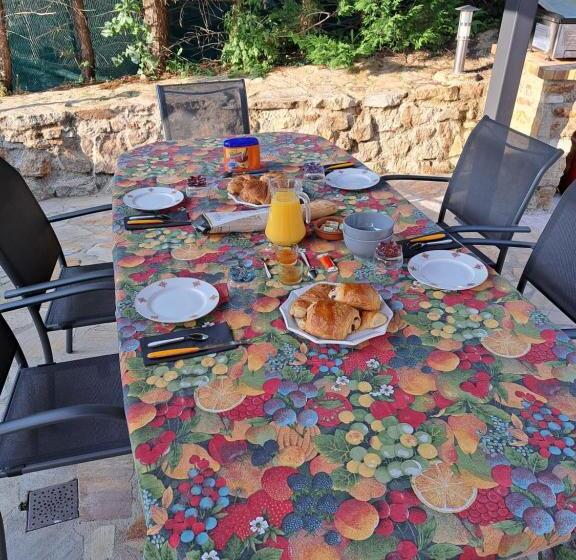 Bed and Breakfast Chambre Privé Entre Lyon Et St Etienne