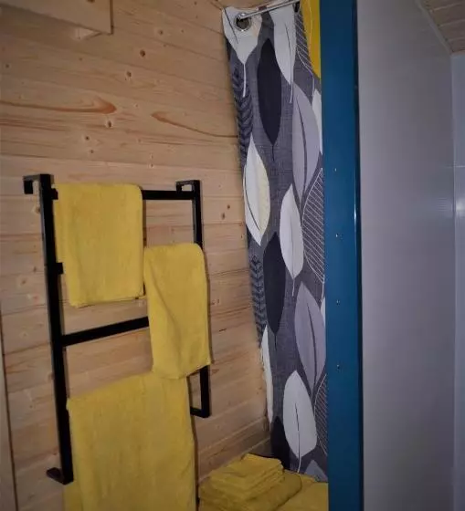 ベッドアンドブレックファースト Le Camp Du Fauconnier