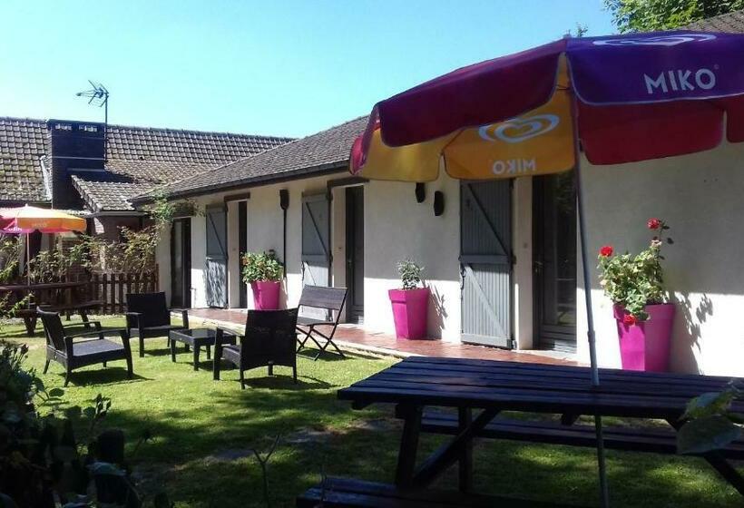 ベッドアンドブレックファースト Les Garennes