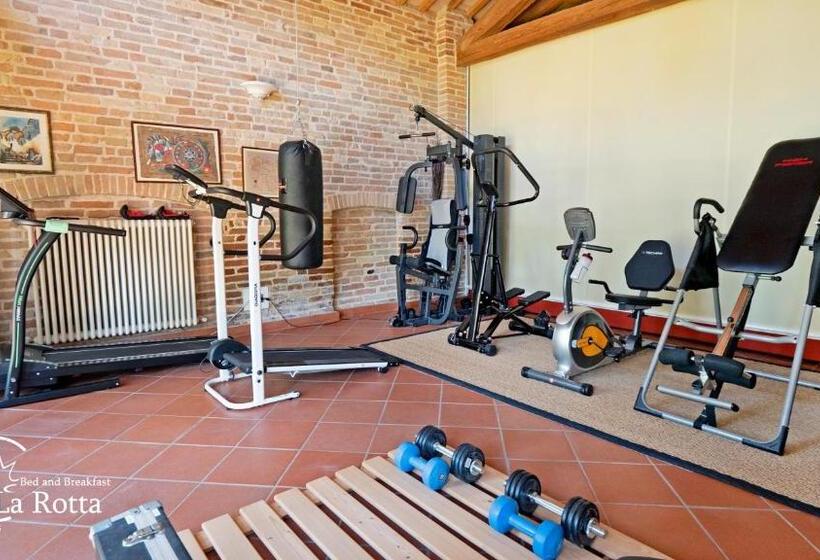 هتل B & B La Rotta