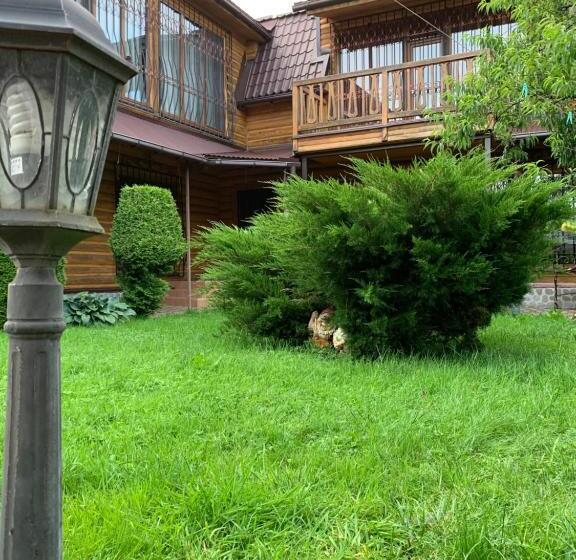 پانسیون будинок в горах