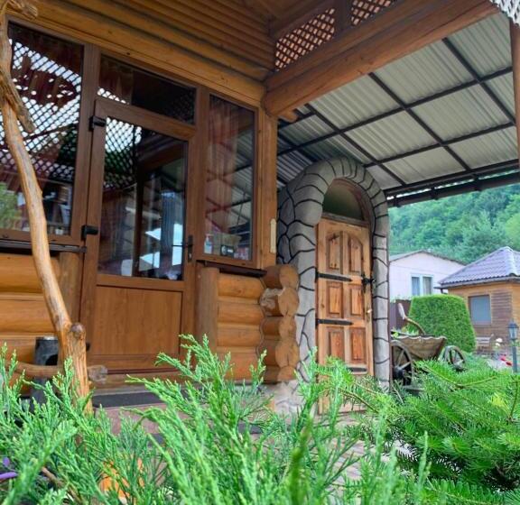 پانسیون будинок в горах