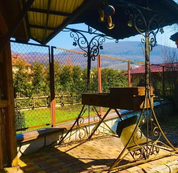 پانسیون будинок в горах