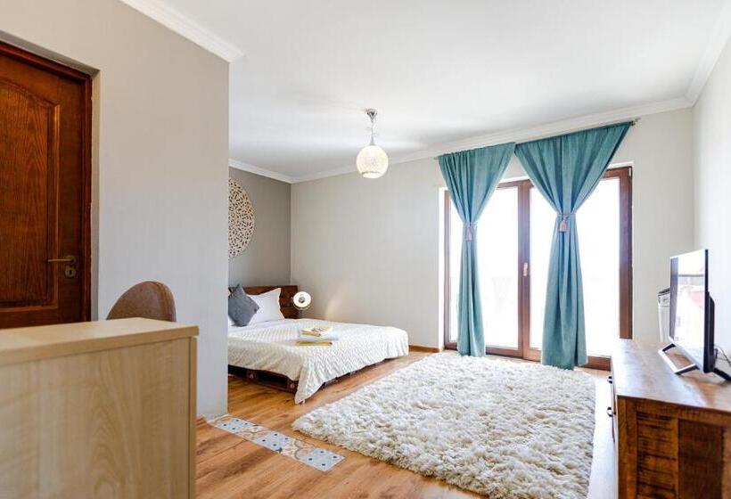 ペンション Gasthaus Sacalaz