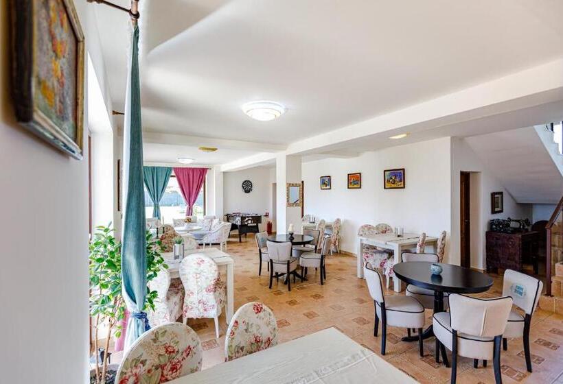 ペンション Gasthaus Sacalaz