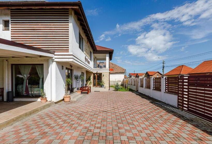 ペンション Gasthaus Sacalaz