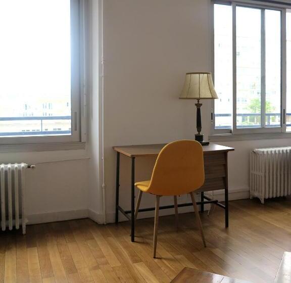 پانسیون Les Abeilles