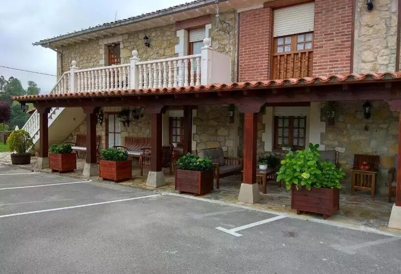 ペンション Hospedaje Vega