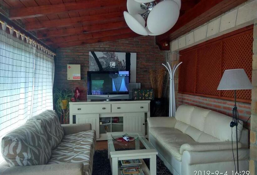 پانسیون Hospedaje Vega