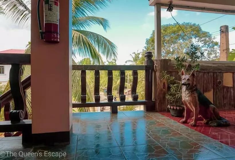 Retkeilymaja King Michael Coron