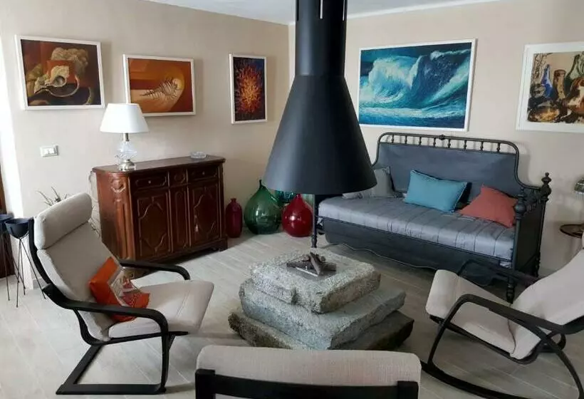 Aamiaismajoitus (B&B) Ca D Valur