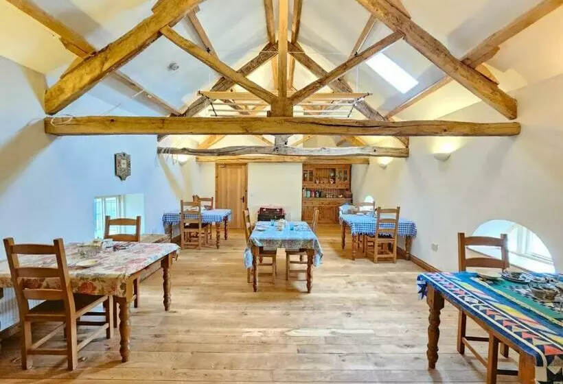 Aamiaismajoitus (B&B) Henllys Estate B And B