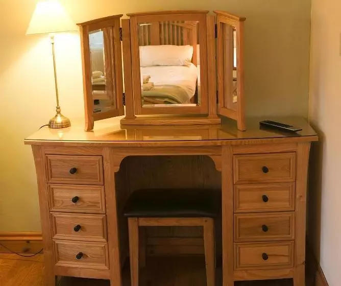 Aamiaismajoitus (B&B) Henllys Estate B And B