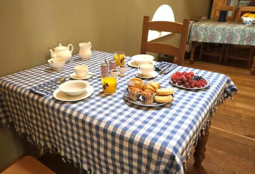 Aamiaismajoitus (B&B) Henllys Estate B And B