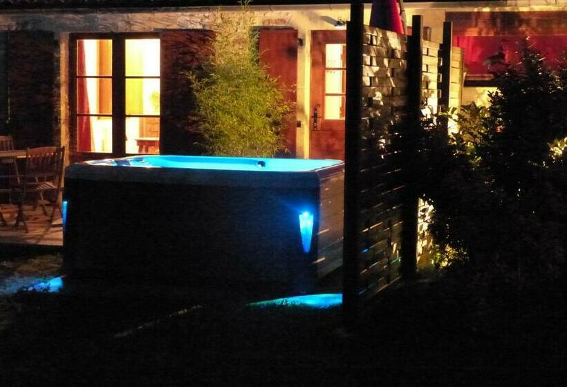 ベッドアンドブレックファースト L Orée Du Bois