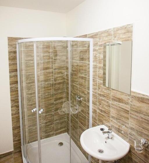 פנסיון Ubytování Rožmberk Nad Vltavou 18