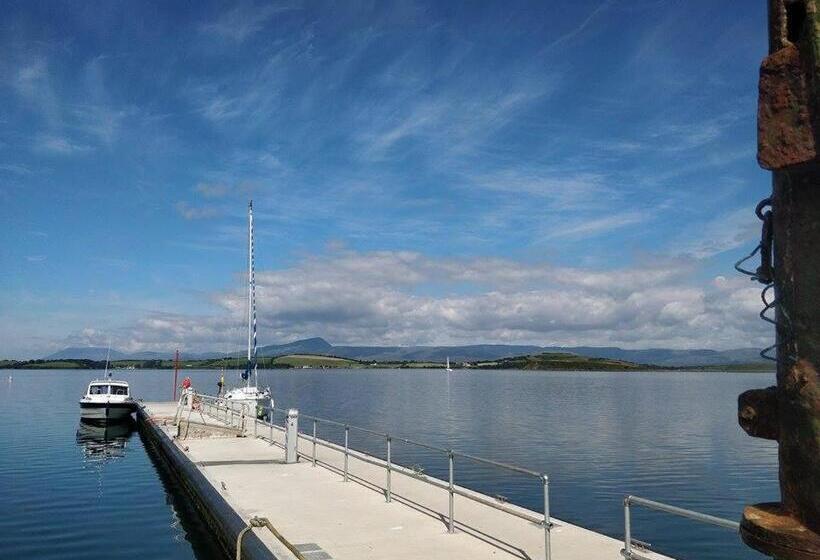 Barry S Bed And Breakfast