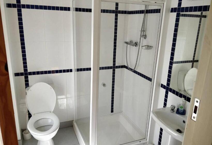 Barry S Bed And Breakfast