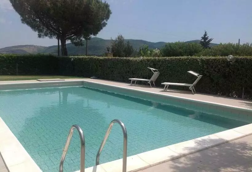 هتل Villa Trieste