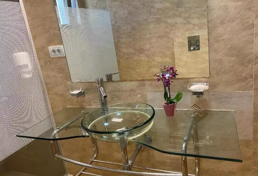 ペンション Parliament Square Mamaia Nord