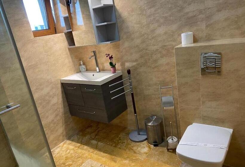 ペンション Parliament Square Mamaia Nord