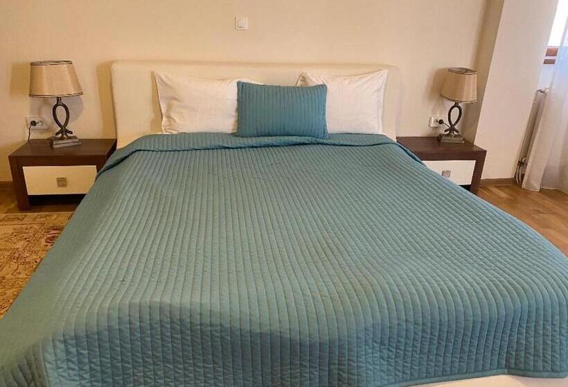 ペンション Parliament Square Mamaia Nord