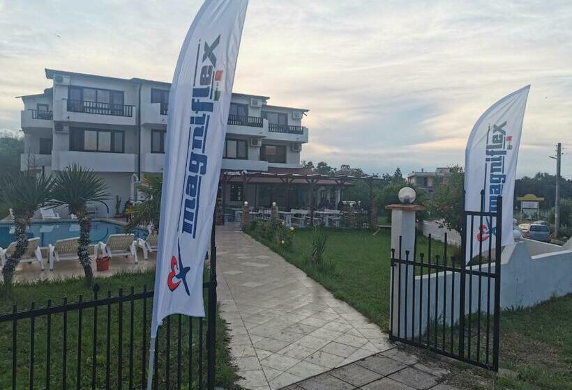 Отель Guest Rooms Southern Nights