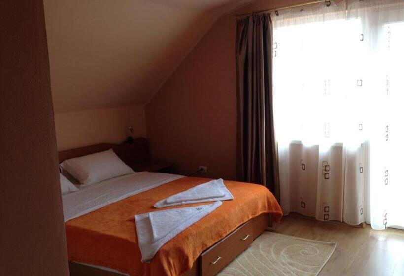 膳宿费 Casa Mario