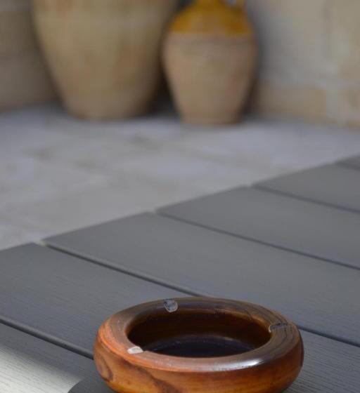 펜션 Corte Kalìnora