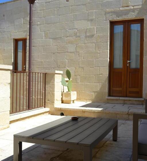 펜션 Corte Kalìnora