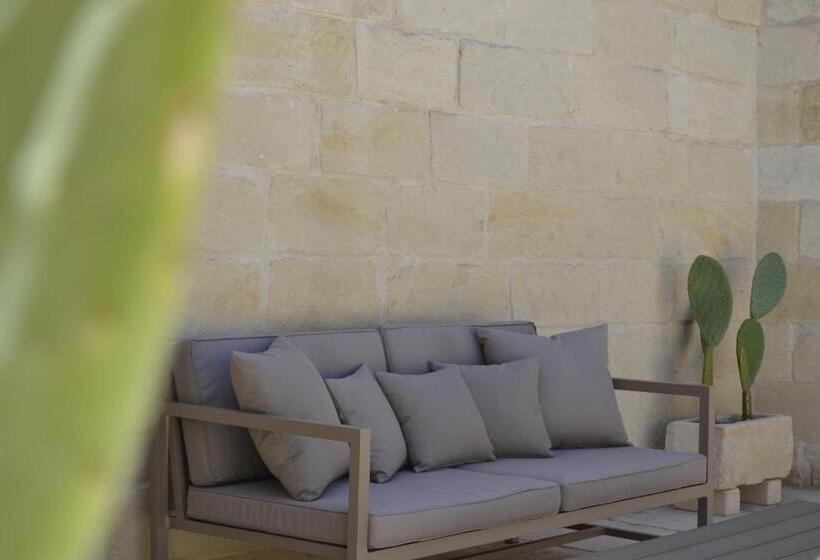 펜션 Corte Kalìnora