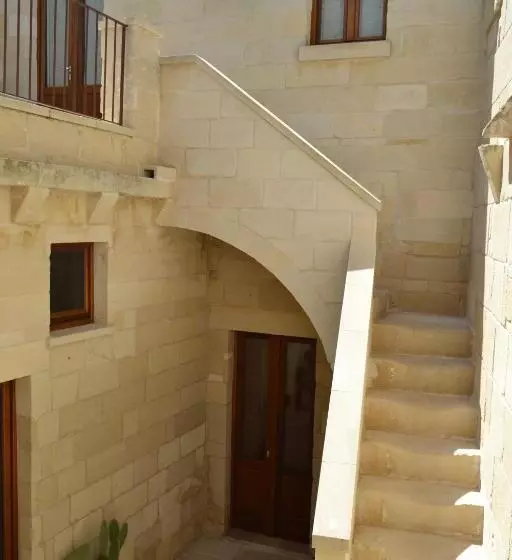 Majatalo Corte Kalìnora