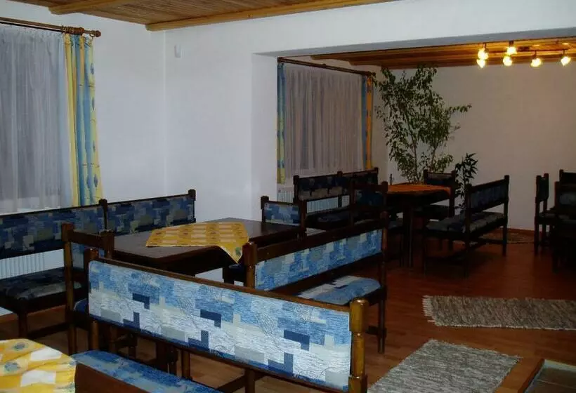 Majatalo Guest House Boba