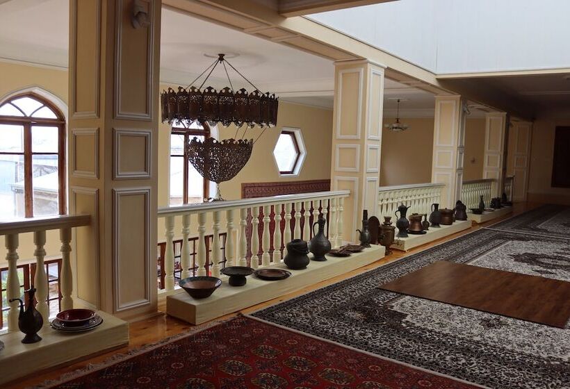 پانسیون Guest House Ikathouse