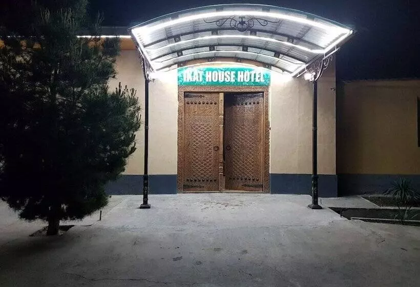 ペンション Guest House Ikathouse