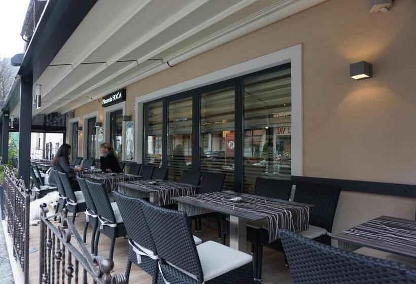 پانسیون Rooms And Apartment Soča Kobarid