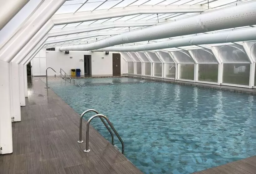 호스텔 Camping Arena Blanca