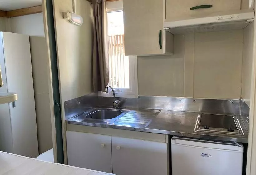 호스텔 Camping Arena Blanca