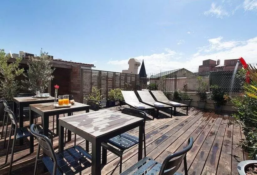 Aspasios Urquinaona Apartments