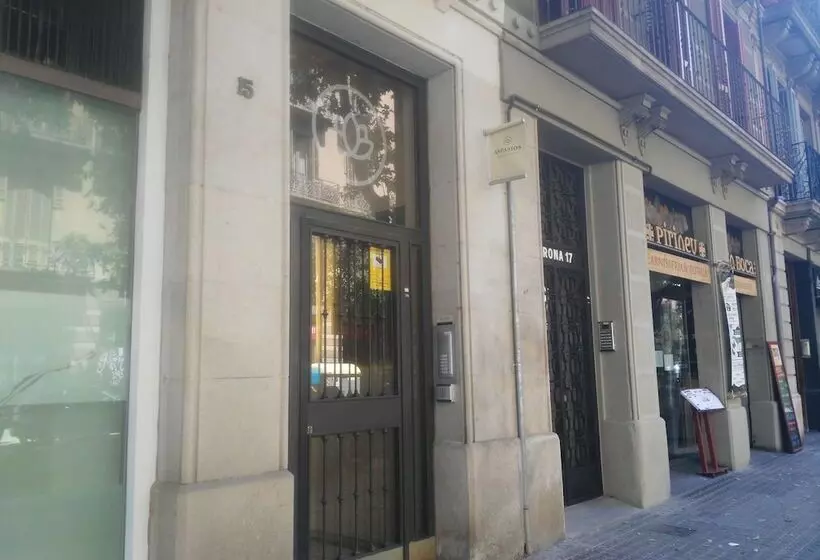 Aspasios Urquinaona Apartments