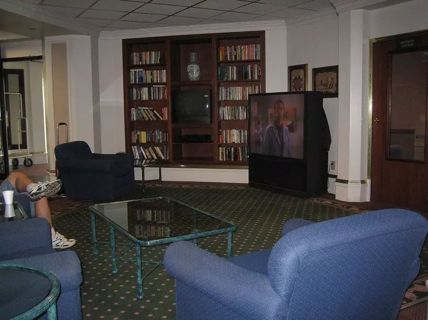 Atrium Hotel & Conference Center