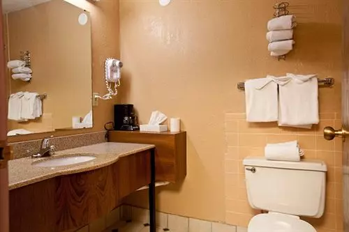 Atrium Hotel & Conference Center