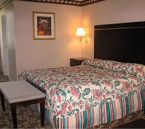 Atrium Hotel & Conference Center